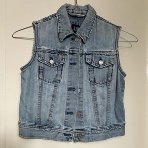Gap Jean Vest